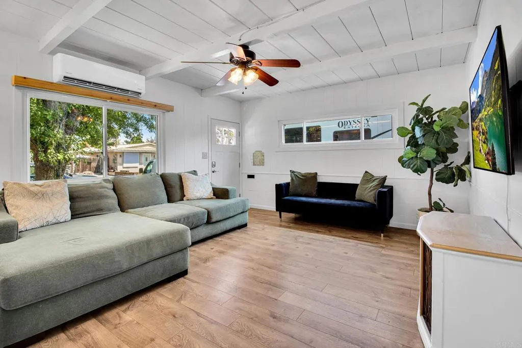 https://cdn.realtyfeed.com/cdn/127/306795968/1b81c6cff6852497d66aae2e569484cc.webp