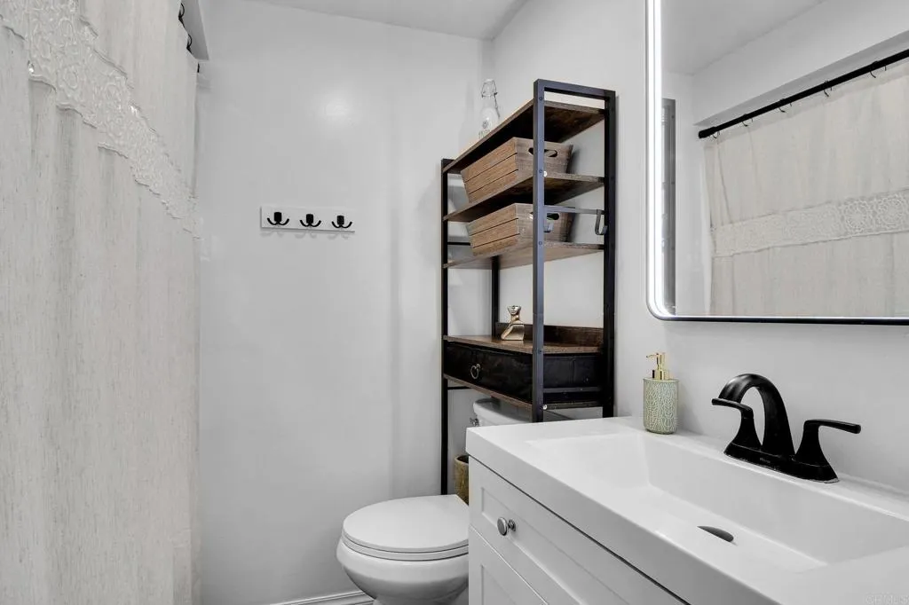 https://cdn.realtyfeed.com/cdn/127/306795968/e03703579220a0a9fb3eb292b3e979aa.webp
