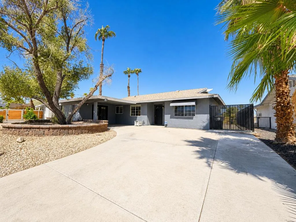 Palm Desert, CA 92211