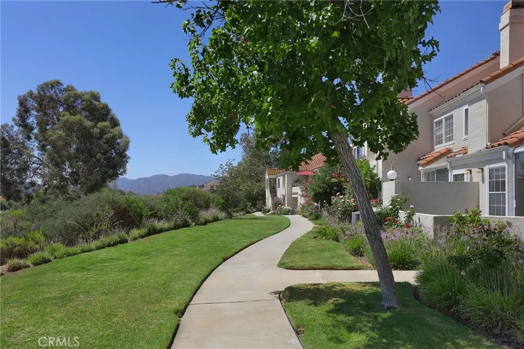 Calabasas, CA 91301