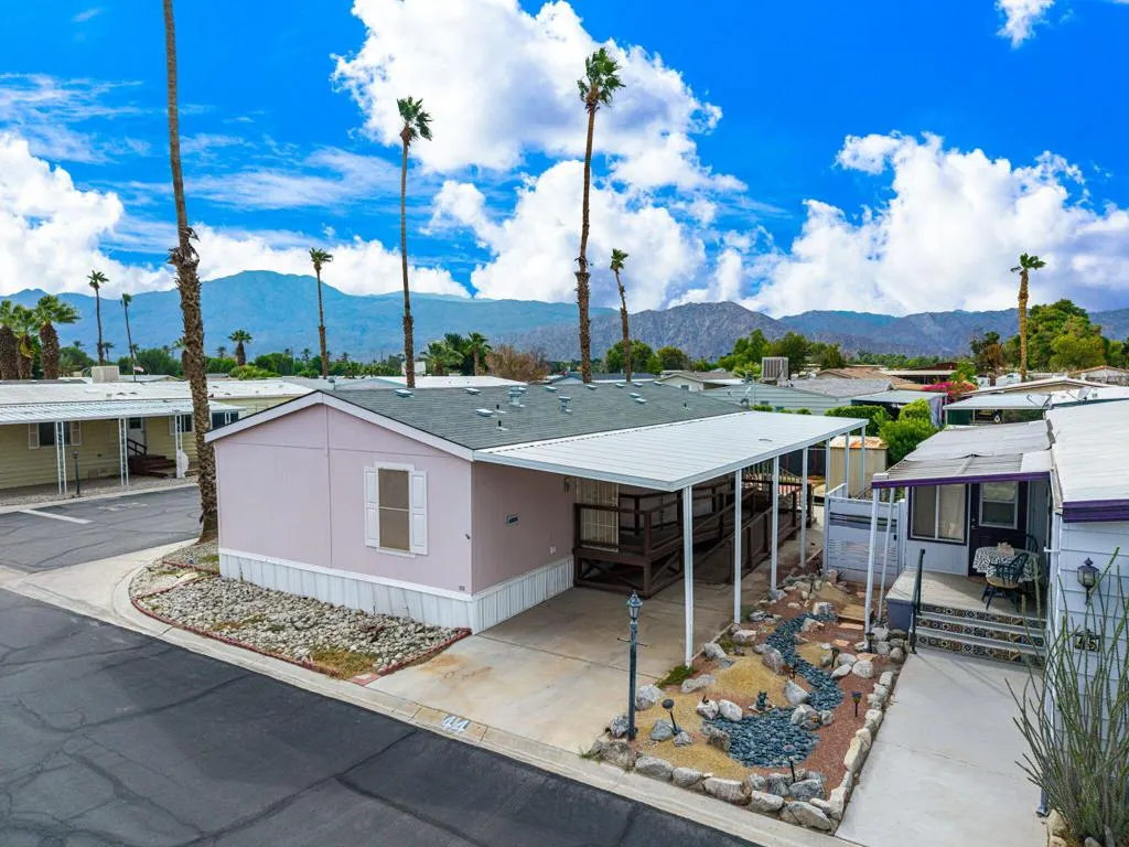 Indio, CA 92201