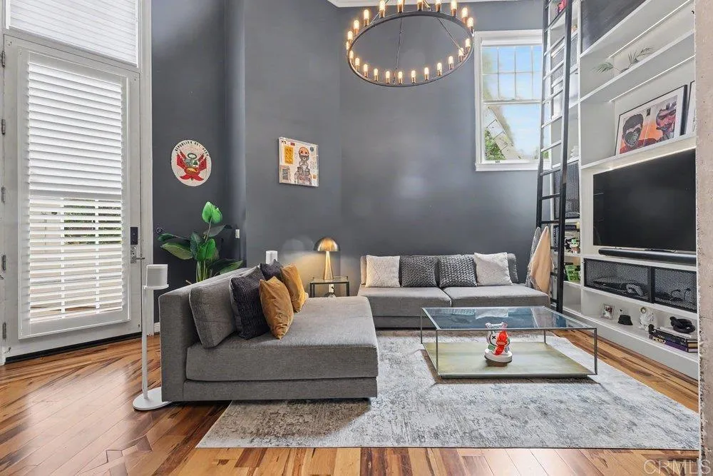 https://cdn.realtyfeed.com/cdn/127/306796088/5885dc1ba7b98c62cc3c8b9abab7afd4.webp
