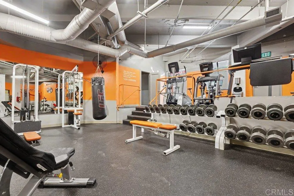 https://cdn.realtyfeed.com/cdn/127/306796088/693a60cec3ad99b4fcc6b197ae807b48.webp