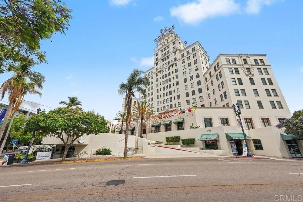 https://cdn.realtyfeed.com/cdn/127/306796088/a4128f0ab5de162fd0cf7a6281e18732.webp