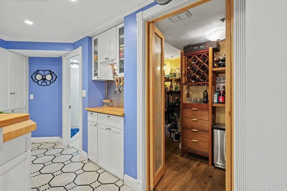 https://cdn.realtyfeed.com/cdn/127/306796088/ae2849e453cfdf10189dd44459ef9410.webp