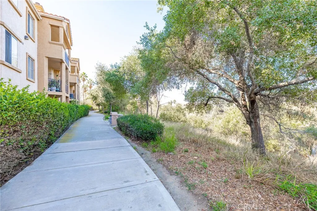 Photo #46: SW26155423 Listing: Photo #46