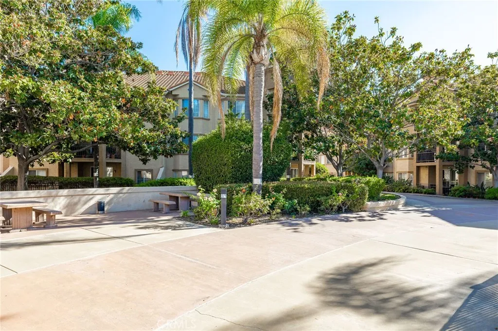 Photo #35: SW26155423 Listing: Photo #35