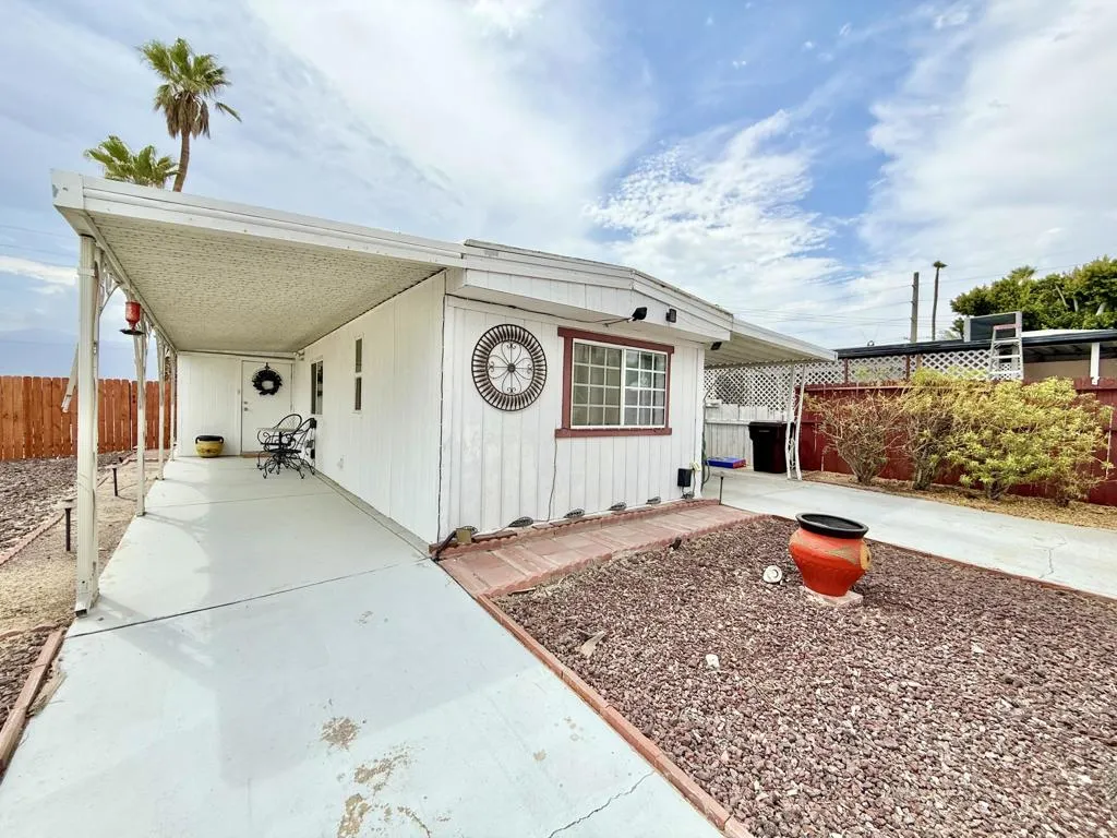 Thousand Palms, CA 92276