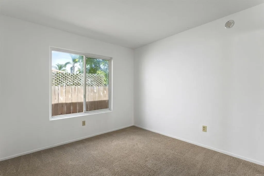 https://cdn.realtyfeed.com/cdn/127/306796249/43673db768b81fdd538d3723bc569f0e.webp