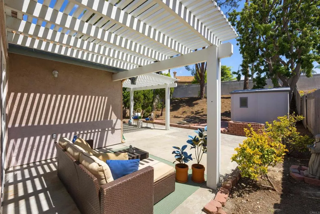 https://cdn.realtyfeed.com/cdn/127/306796249/8bf49cf17e9fe221274e4109f1df853a.webp