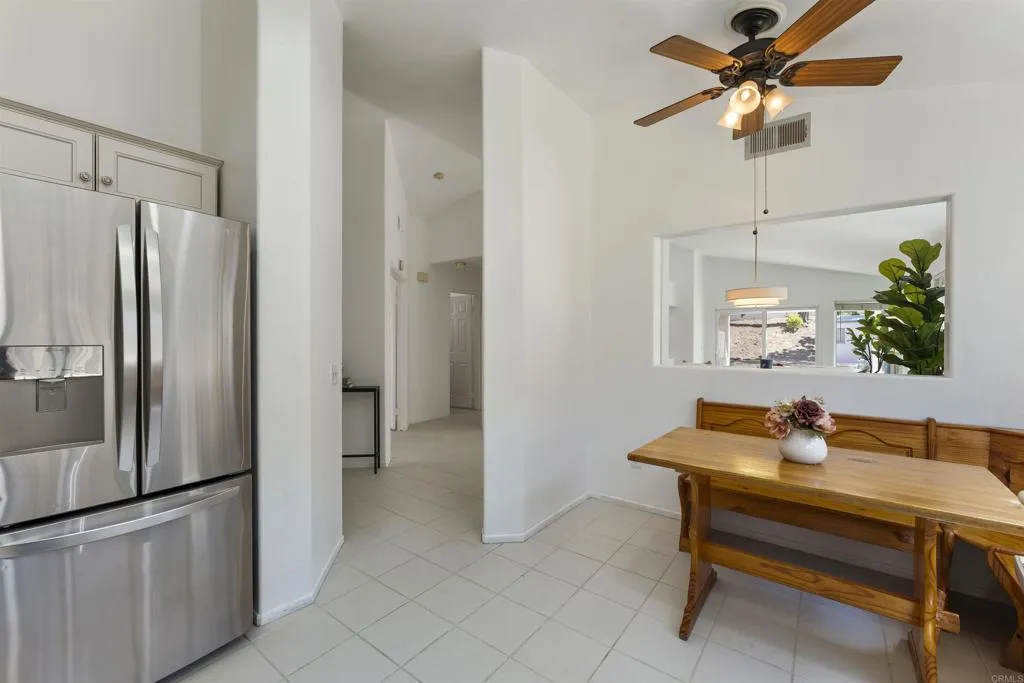 https://cdn.realtyfeed.com/cdn/127/306796249/cc4ea674b9537b3318dd54a91b1c5e62.webp