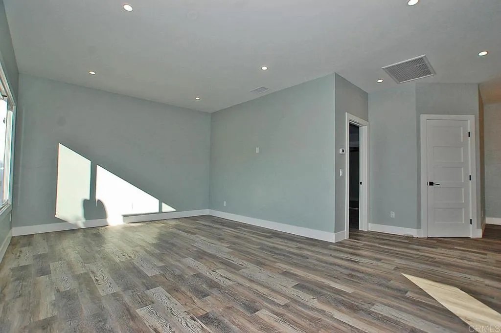 https://cdn.realtyfeed.com/cdn/127/306796265/3e1ef58f92d65d4db9b609b59beba40f.webp