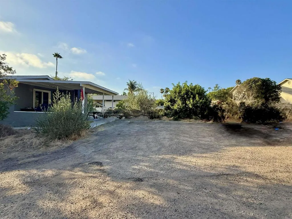 https://cdn.realtyfeed.com/cdn/127/306796265/81ed39942a2f683a9fe5f771fc058ada.webp