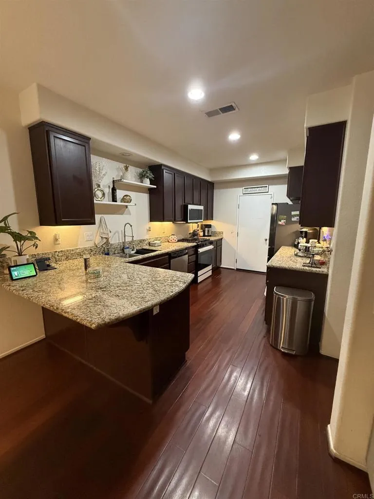 Photo #12: PTP2606326 Listing: Photo #12