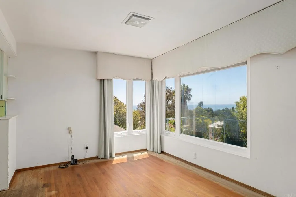 5825 Folsom Dr, La Jolla, CA 92037 - Photo 4 of 47, La Jolla, CA