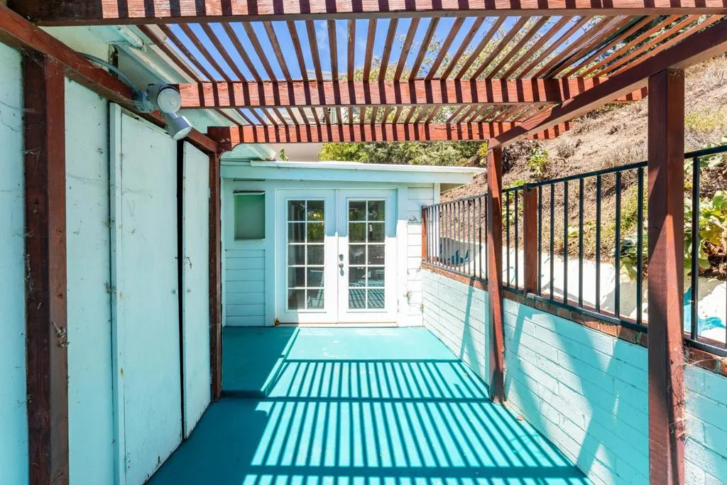 https://cdn.realtyfeed.com/cdn/127/306796399/e7fb6e7be7b94f9770c5b8145be76f5a.webp