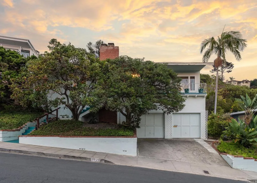 5825 Folsom Dr, La Jolla, CA 92037 - Main photo, La Jolla, CA