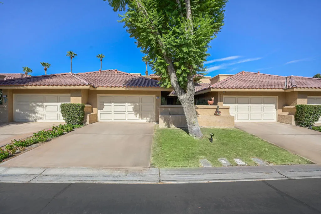 Palm Desert, CA 92211