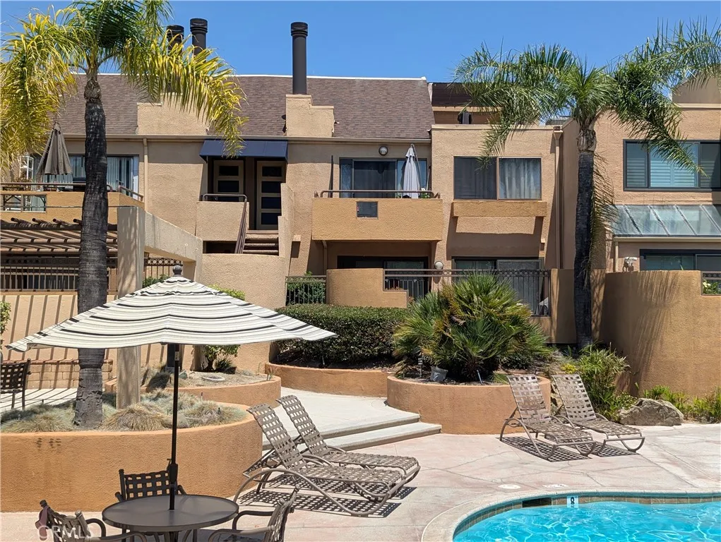 25671 Le Parc Unit 63