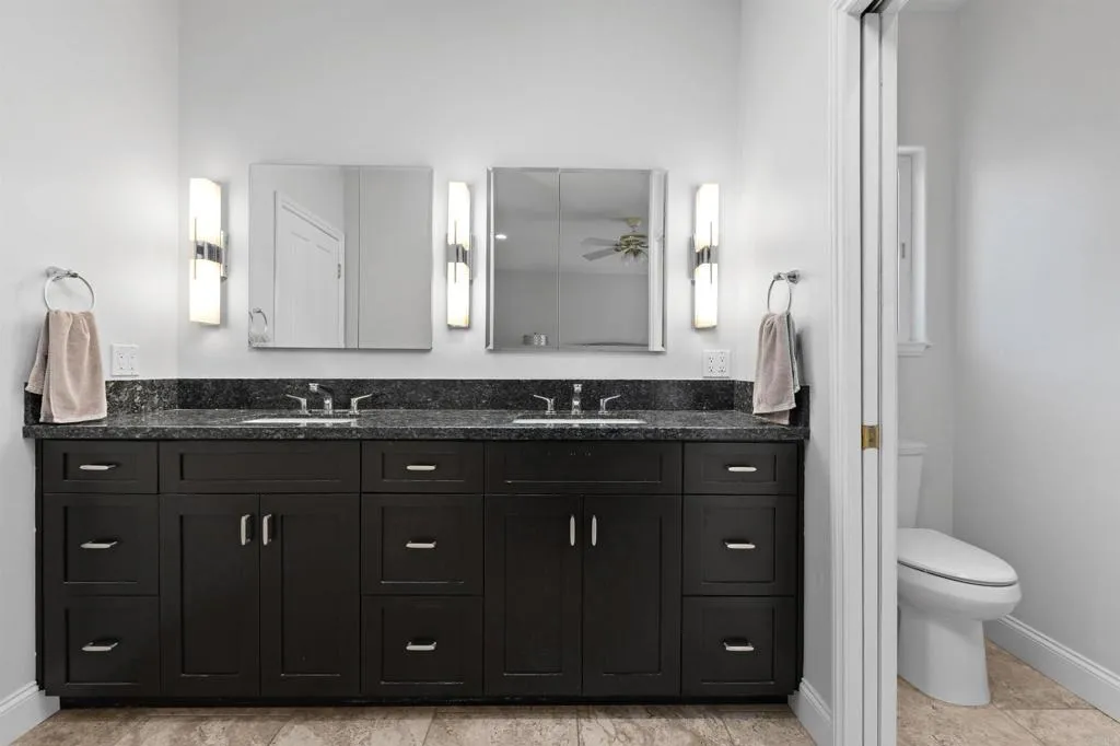 https://cdn.realtyfeed.com/cdn/127/306796441/139a05b6ed167d40ee293977a75b5a5d.webp