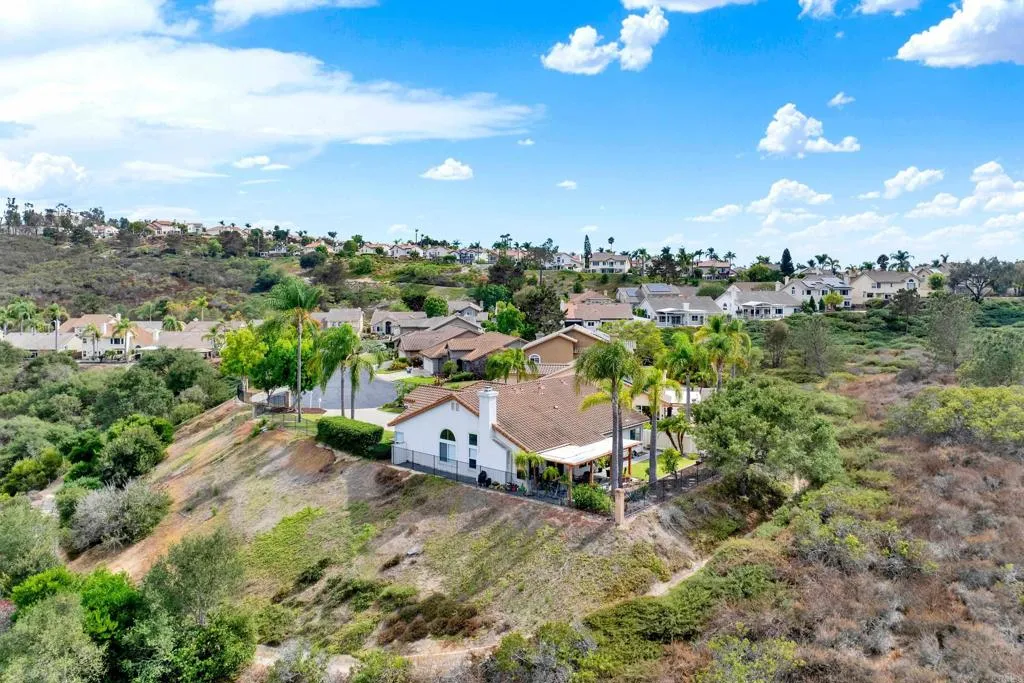 https://cdn.realtyfeed.com/cdn/127/306796486/34ae9e7ef9437293d93d922ade2a0ba8.webp