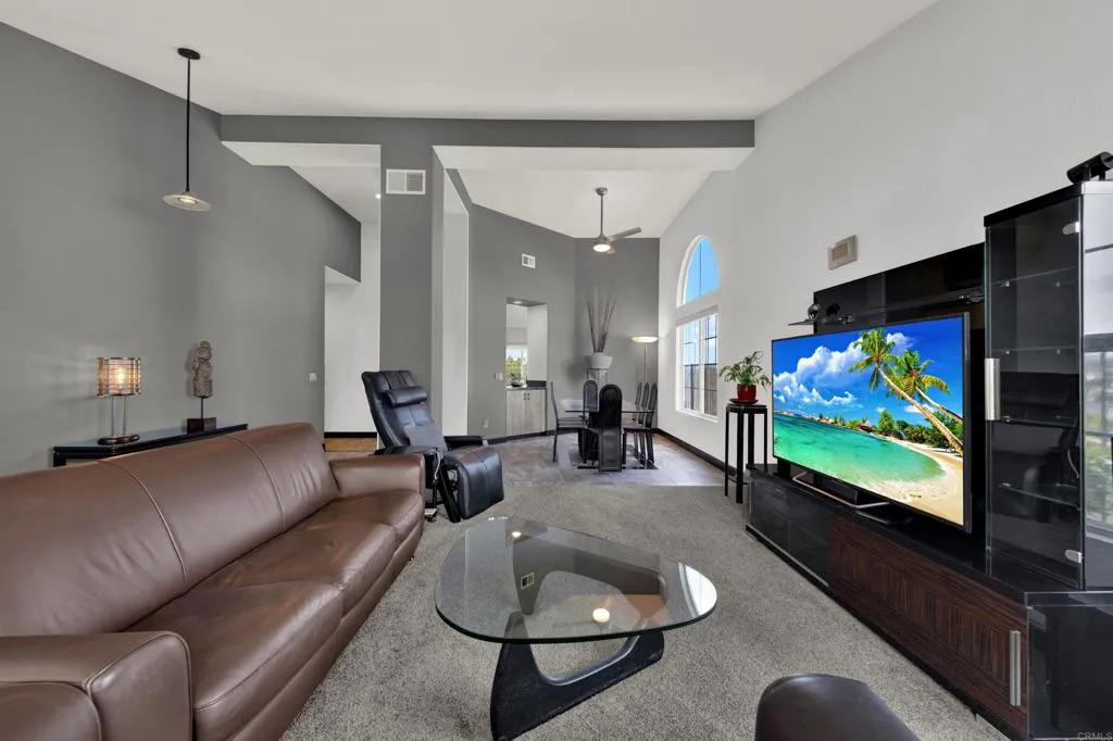 https://cdn.realtyfeed.com/cdn/127/306796486/3da12821209e428ae10694533c57152c.webp