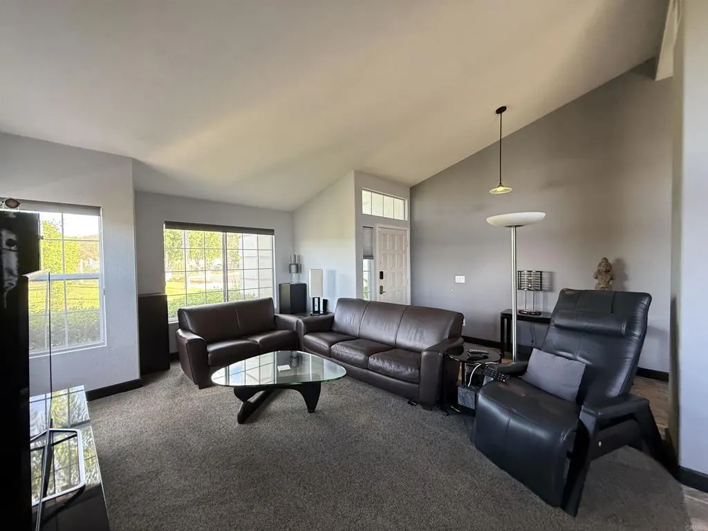 https://cdn.realtyfeed.com/cdn/127/306796486/61dd6803d145e38e745aa768ef11ab9b.webp