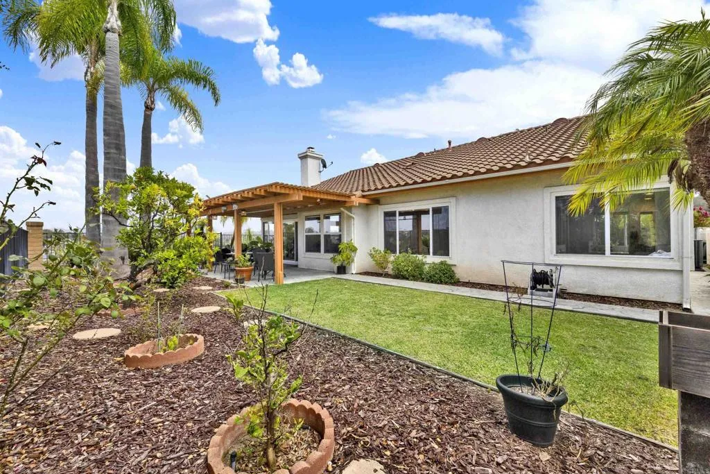https://cdn.realtyfeed.com/cdn/127/306796486/ad168a4f3a5c0a4c37d8450dc3944adf.webp