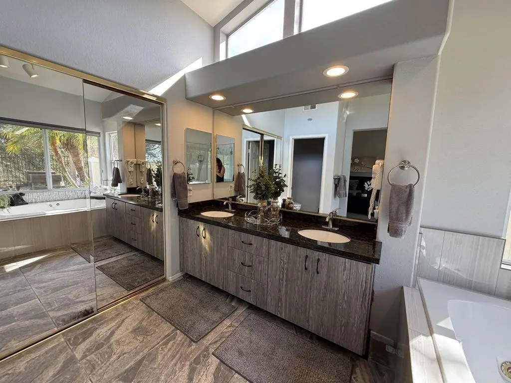 https://cdn.realtyfeed.com/cdn/127/306796486/cba532c8227cdb3dcc1d9a978a9a261f.webp