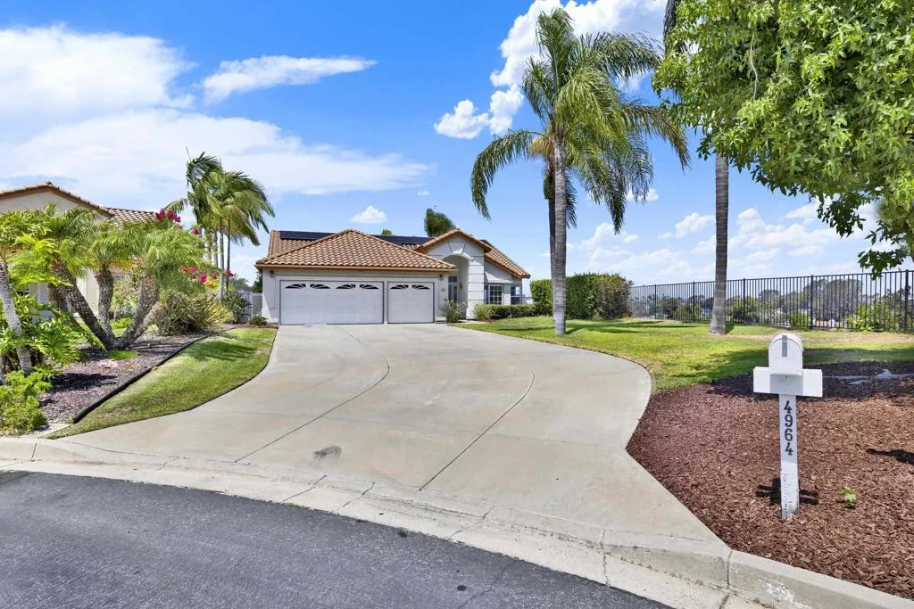 https://cdn.realtyfeed.com/cdn/127/306796486/eb2d210ca0fd4b1aed0b07ea357e4ee5.webp
