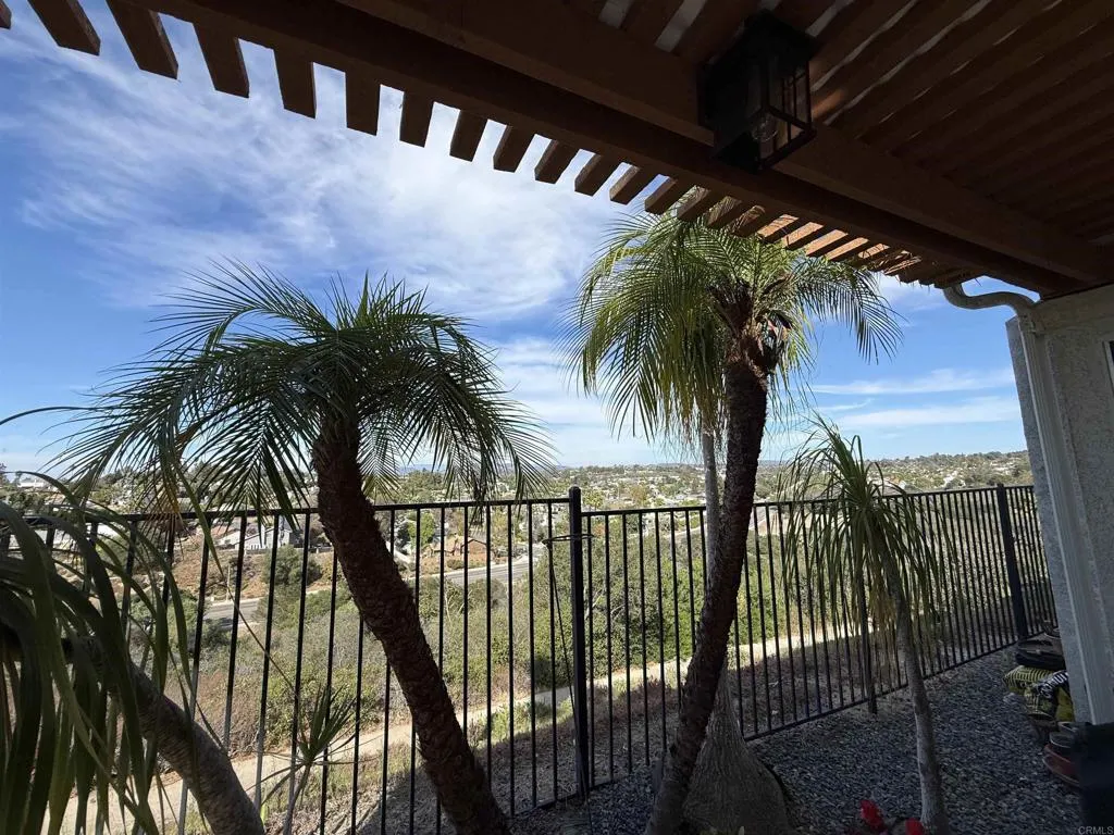 https://cdn.realtyfeed.com/cdn/127/306796486/fe89548be813a219f78f25a27bd7afa6.webp