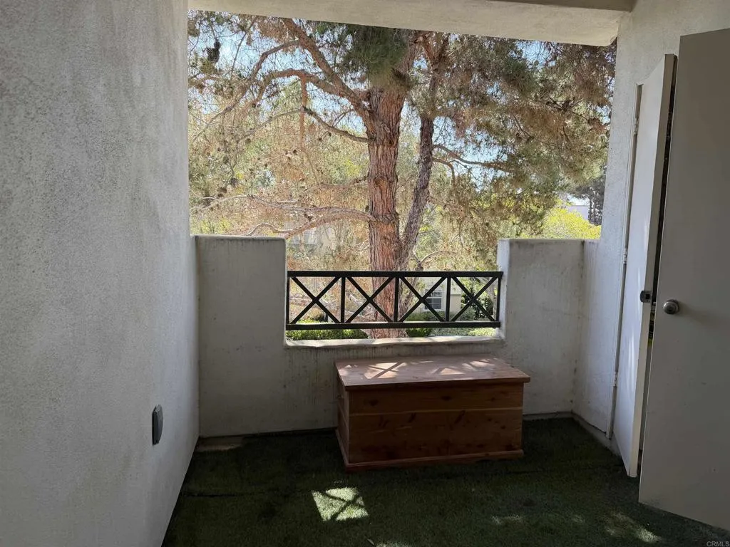 https://cdn.realtyfeed.com/cdn/127/306796496/699cdd3830921efb4e85a2ffdedced84.webp