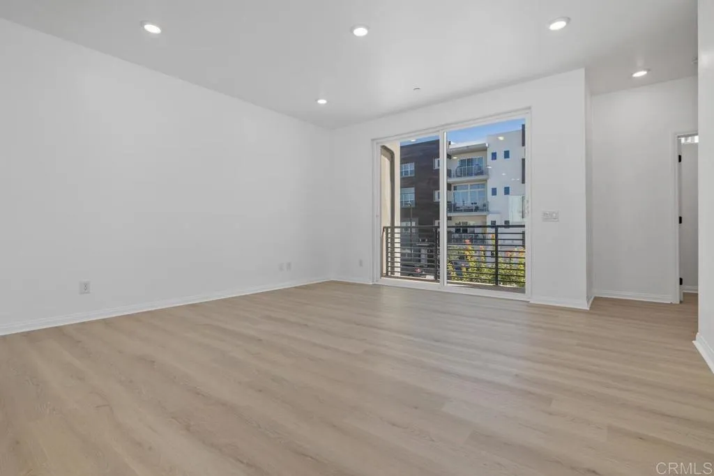 https://cdn.realtyfeed.com/cdn/127/306796511/6f8f5b350fb50049fc8bad5e042dcce0.webp