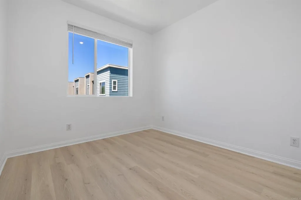 https://cdn.realtyfeed.com/cdn/127/306796511/85e1be79f8592c2a5f7a5d771bd03373.webp