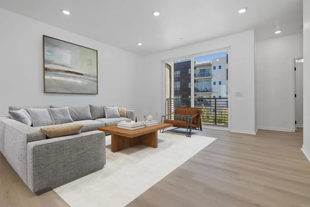 https://cdn.realtyfeed.com/cdn/127/306796511/f5ab64e905cd9096569234e6e143f1e9.webp