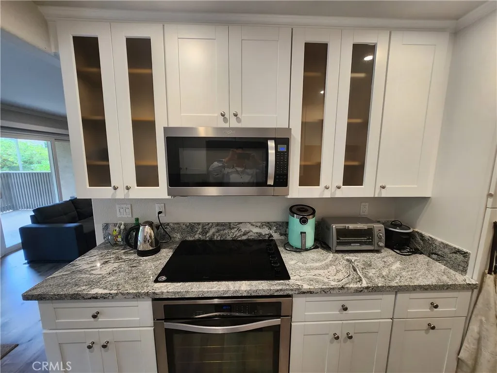 8515 Villa La Jolla Unit F, La Jolla, CA 92037 - Photo 3 of 13, La Jolla, CA
