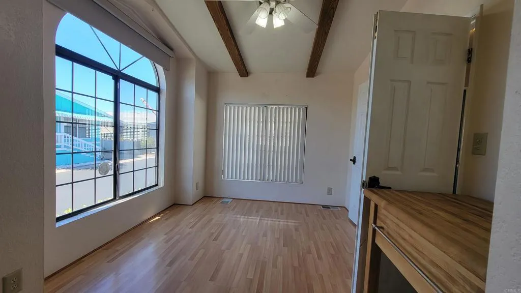 https://cdn.realtyfeed.com/cdn/127/306796542/b33355d13fb40d457a785041f81e8d46.webp