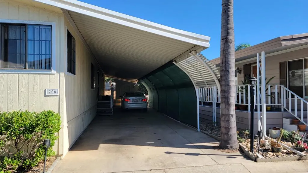 https://cdn.realtyfeed.com/cdn/127/306796542/fbcd28184872b3e7f1d0cf479fce9f2b.webp