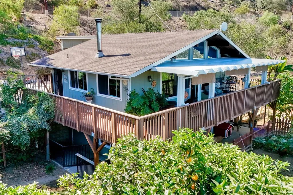 6051 Rainbow Heights, Fallbrook, CA 92028 - Photo 3 of 66, Fallbrook, CA