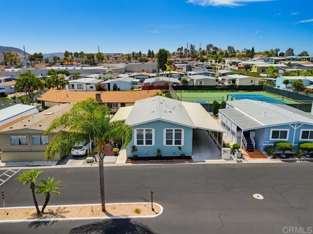 https://cdn.realtyfeed.com/cdn/127/306796719/1196c49a510f38597175c0bb3bbd2352.webp