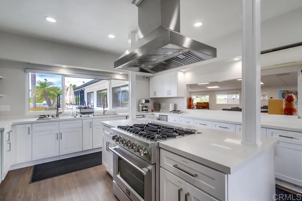 https://cdn.realtyfeed.com/cdn/127/306796719/8ca8afac2c0d8ec9c8d37c4c1b0289b6.webp
