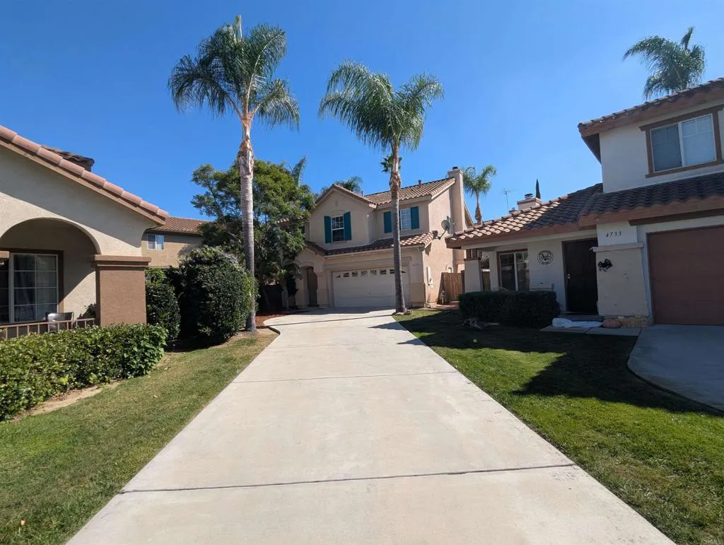 4737 Lagunita Way, Oceanside, CA 92057 - Main photo, Oceanside, CA