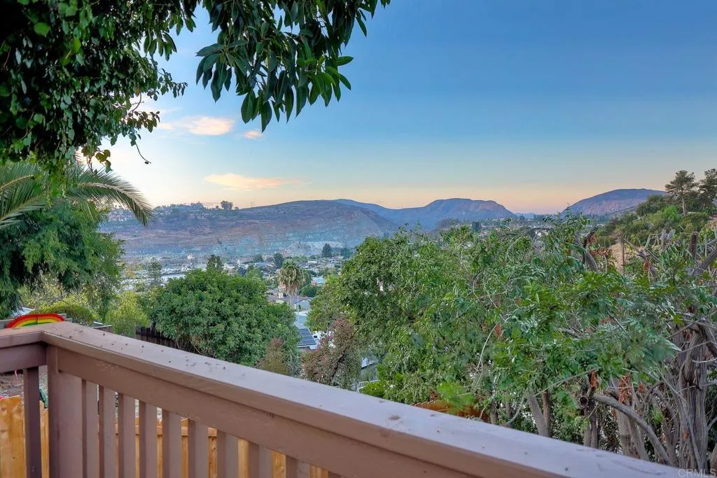 https://cdn.realtyfeed.com/cdn/127/306796741/8f902a794a649ce65c3b4e8cd5484323.webp