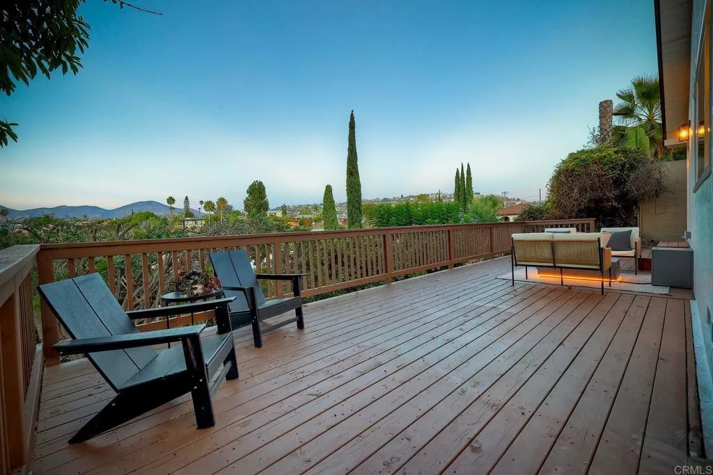 https://cdn.realtyfeed.com/cdn/127/306796741/d963064441bde753a68cd72fcb334ad8.webp