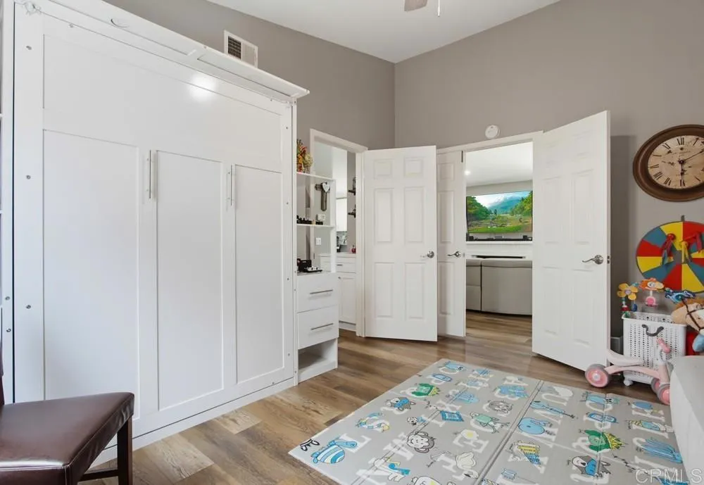 https://cdn.realtyfeed.com/cdn/127/306796742/0c76cb14c67a6ca04631e14ca91bd666.webp