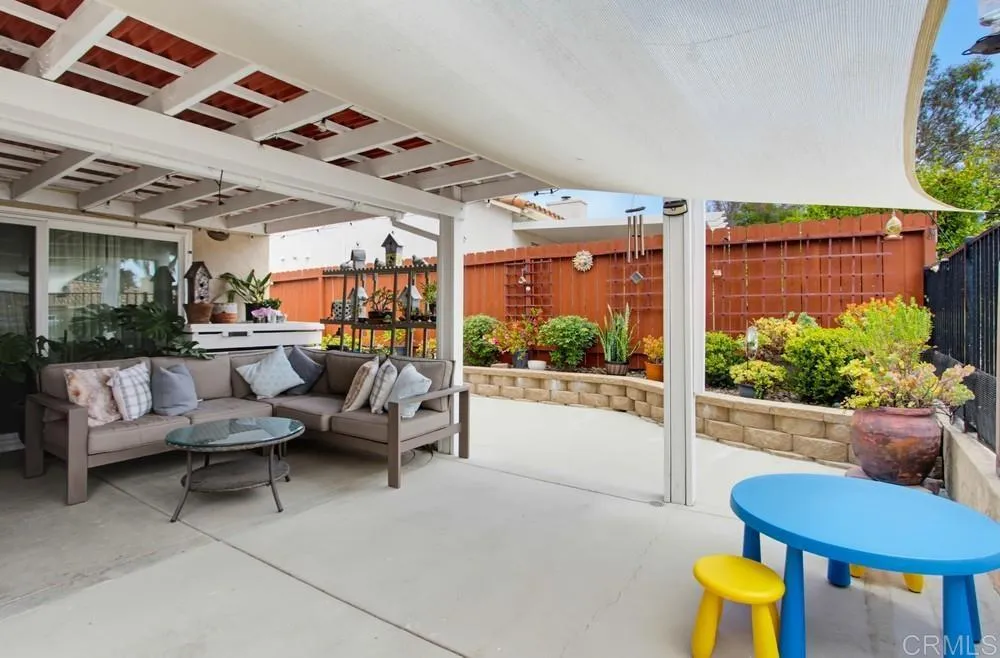 https://cdn.realtyfeed.com/cdn/127/306796742/a3c366251bbc9155d418ee19638f2f37.webp