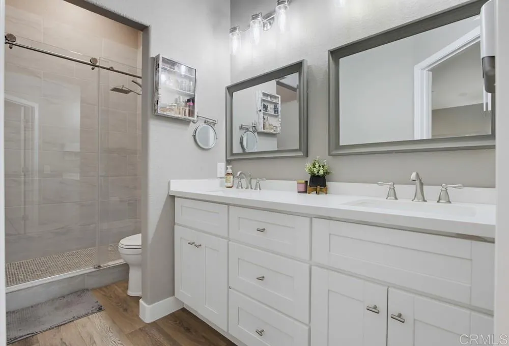 https://cdn.realtyfeed.com/cdn/127/306796742/afa9a4c3be36993f578cd133dba4f37e.webp