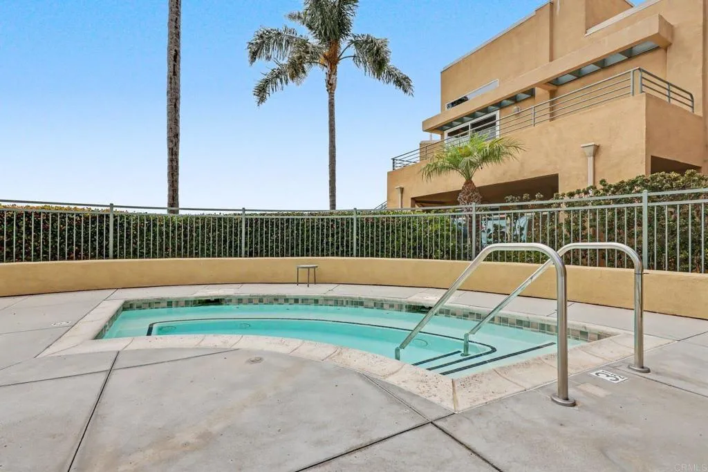 Photo #38: PTP2606333 Listing: Photo #38