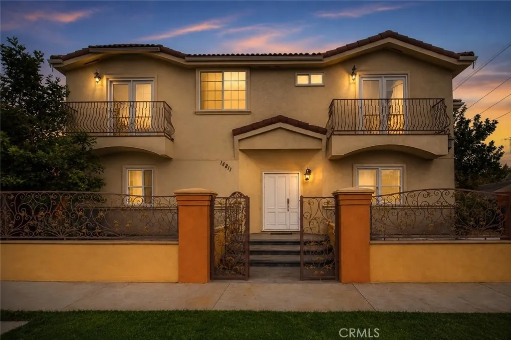 Tarzana, CA 91335