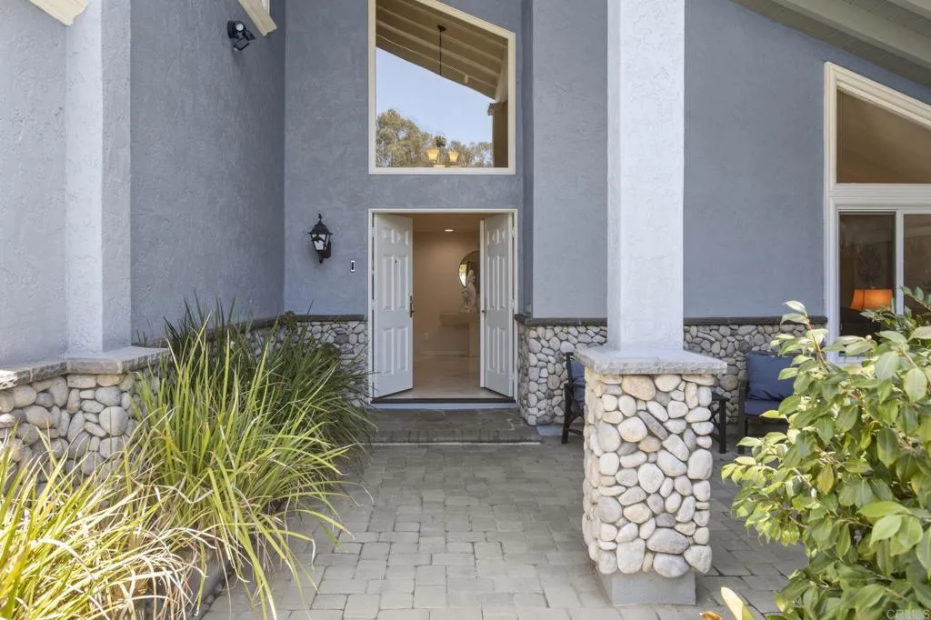 5545 Coral Reef Avenue, La Jolla, CA 92037 - Photo 3 of 39, La Jolla, CA